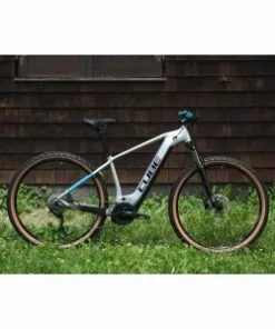 Cube Reaction Hybrid Performance 2022 -VTC électriques Soldes cube reaction hybrid performance 2022 3